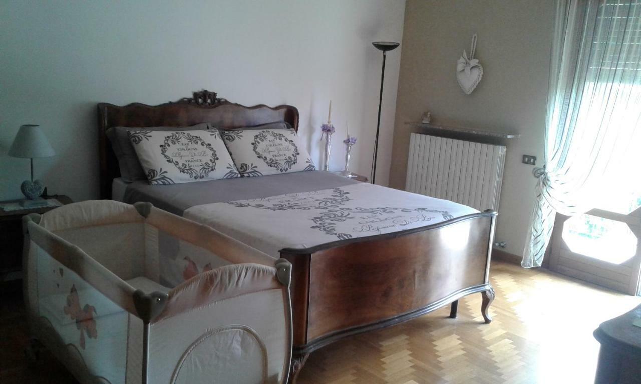 Casa Vacanze Donatella Carenno Luaran gambar